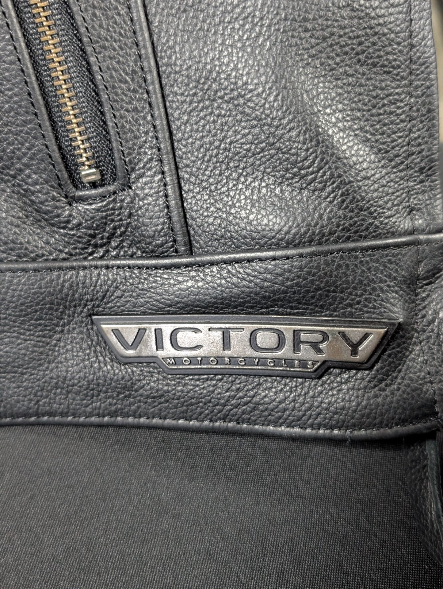 Victory Women's Leather Vest