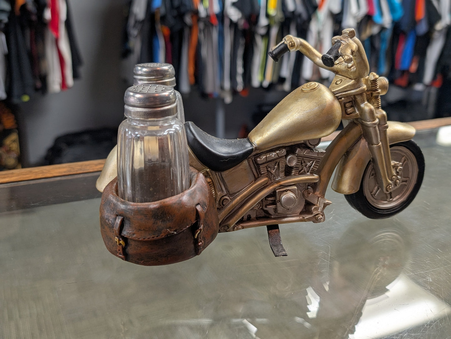 Motorcycle Salt and pepper shaker