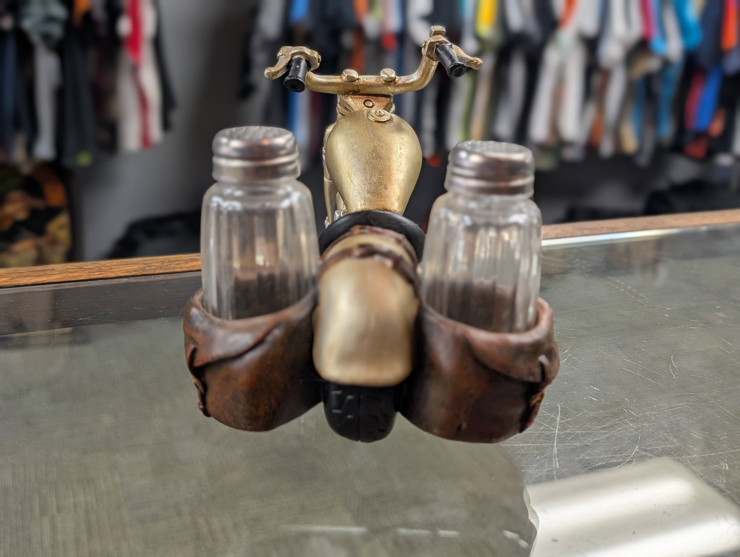 Motorcycle Salt and pepper shaker