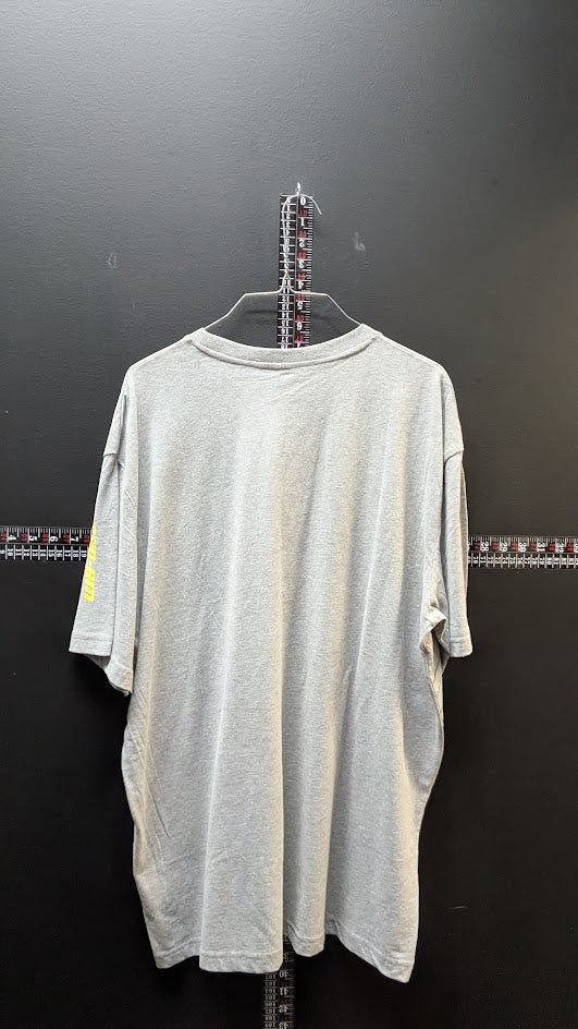 Abstract Graphic Tee (XL) – Gray, Oversized Print, Streetwear Vibe