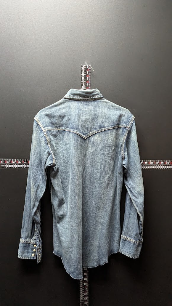 Wrangler Denim Western Snap Shirt – Size Small