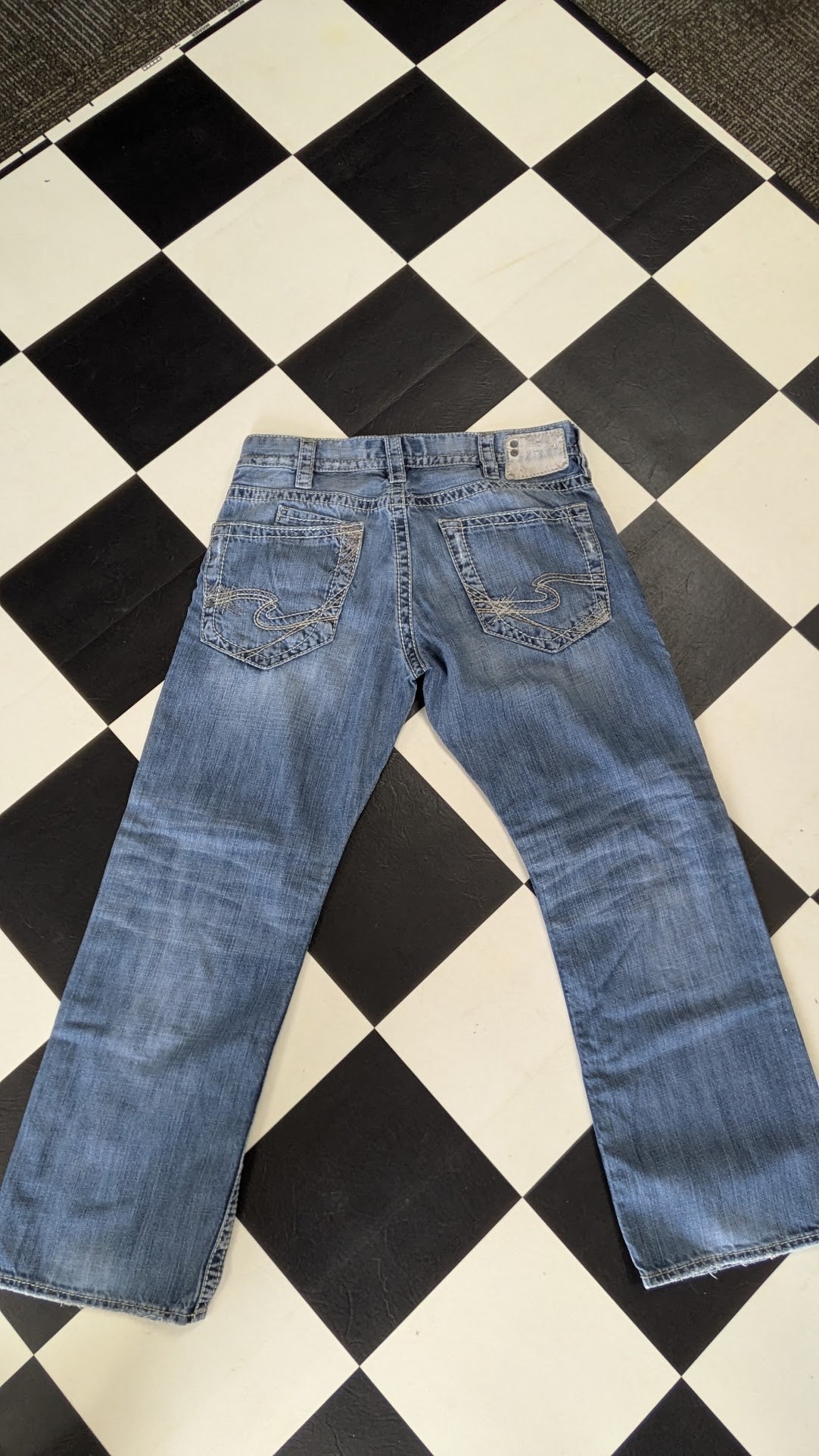 Silver Jeans Co Jake Straight Jeans Men’s 34x30 Light Wash Distressed Denim