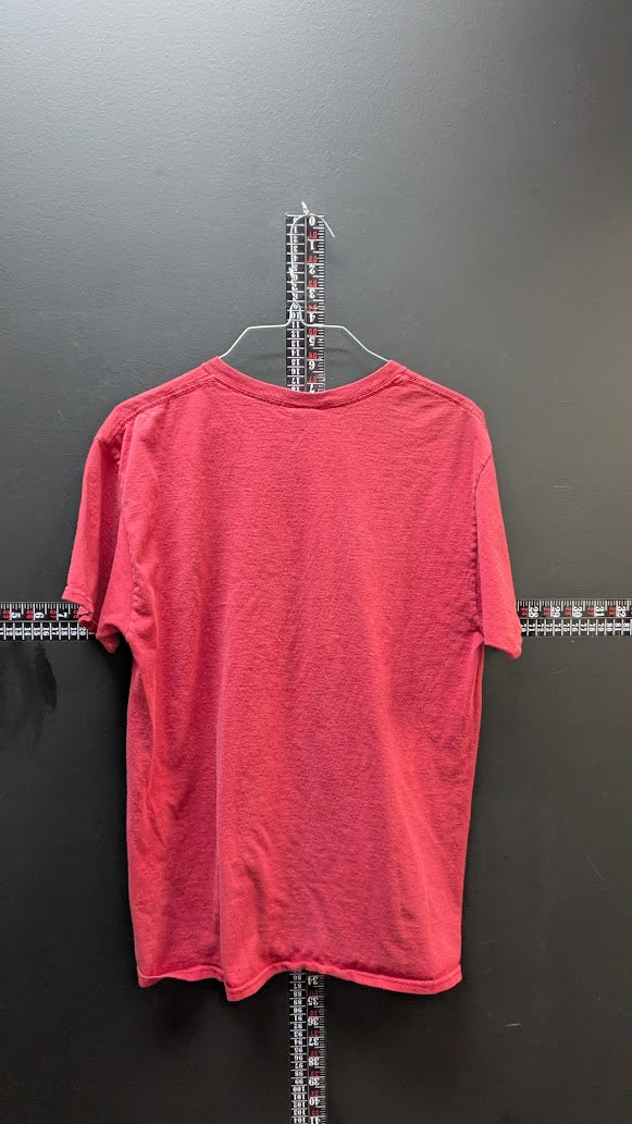 Vintage DARE T Shirt Red Resist Drugs And Violence Graphic Tee Size Medium