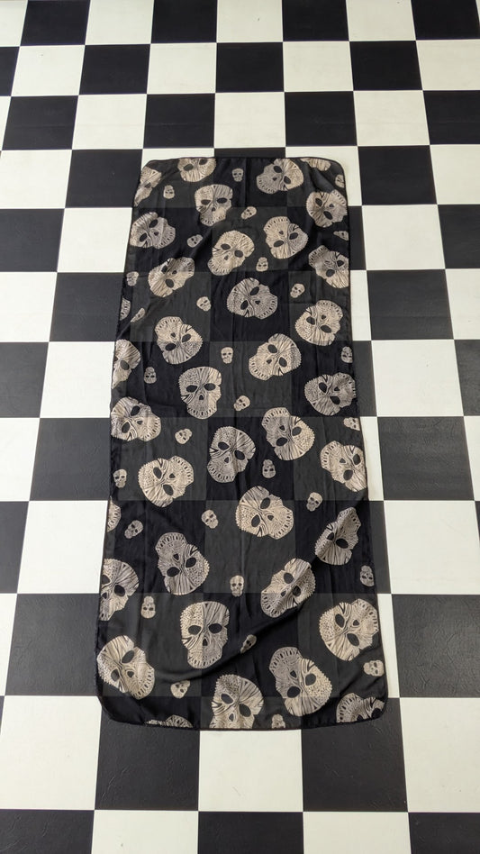 Black Skull Print Lightweight Fashion Scarf Wrap
