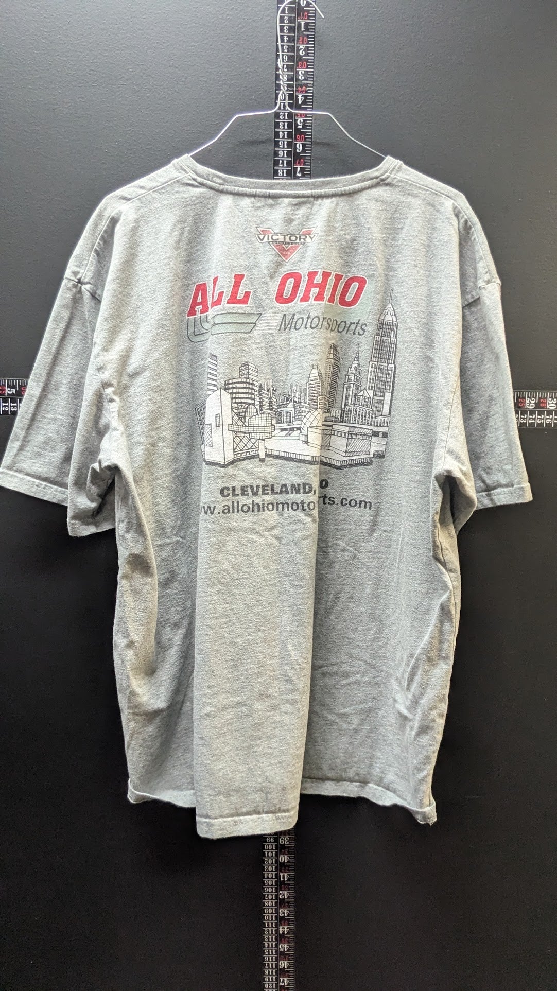 Victory Motorcycles USA T-Shirt – Men's XL Gray Dealer Graphic Cleveland Ohio