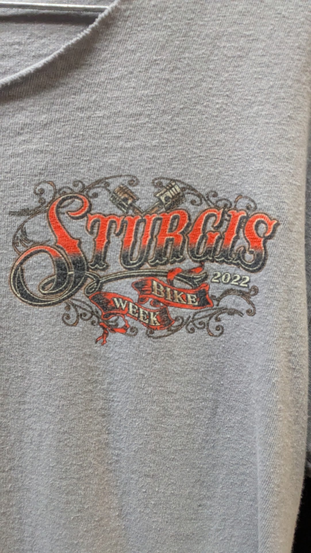 2022 Sturgis Bike Week T-Shirt Men's Large Gray Cut Neck Distressed Biker Graphic