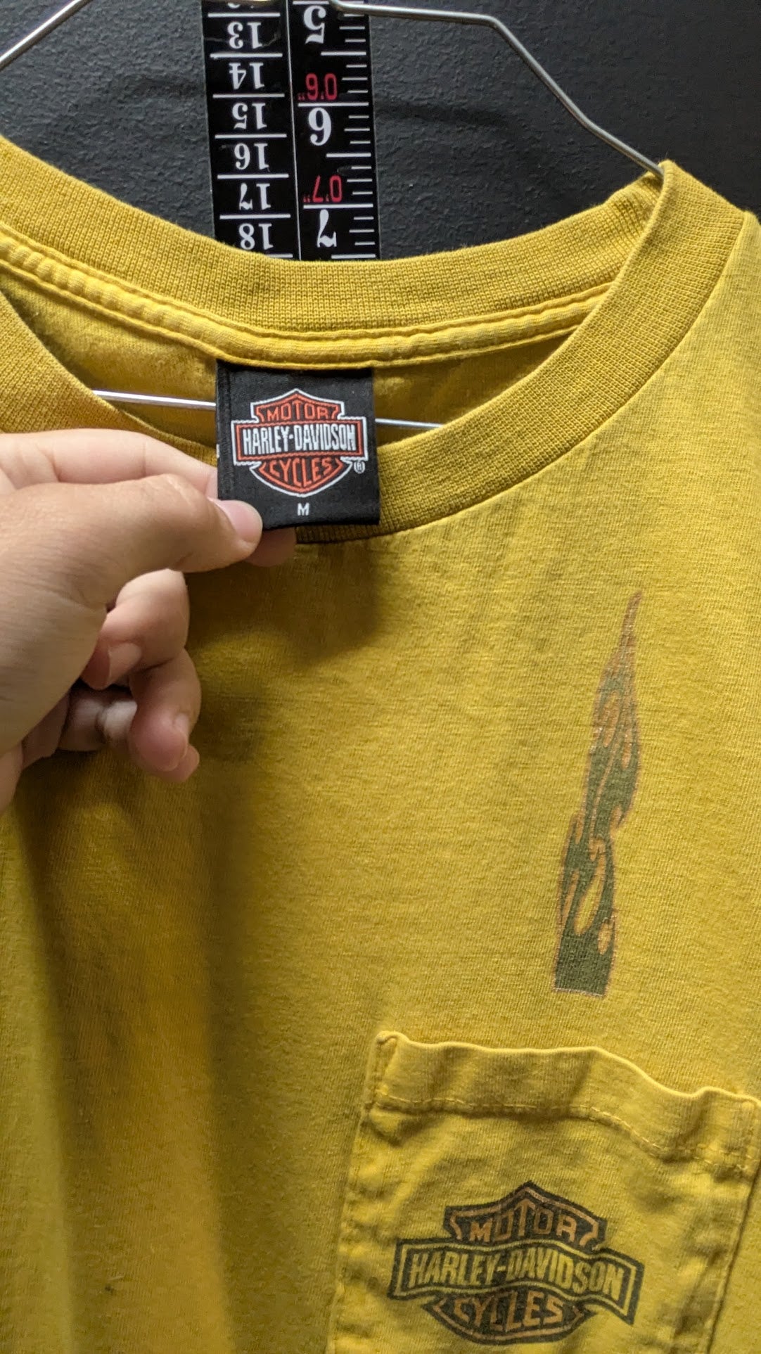 2009 Harley-Davidson Kitty Hawk North Carolina Pocket T-Shirt Mustard Yellow Size Medium