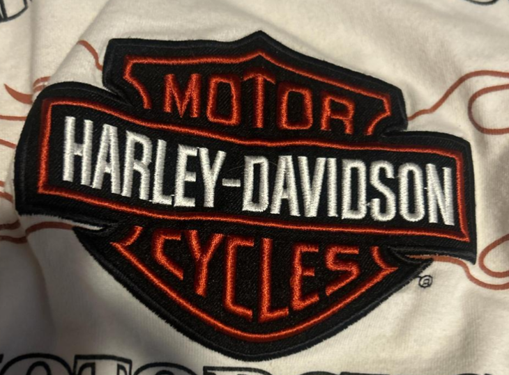 Long sleeve Harley Davidson men's XL with flames on sleeve and patch logos