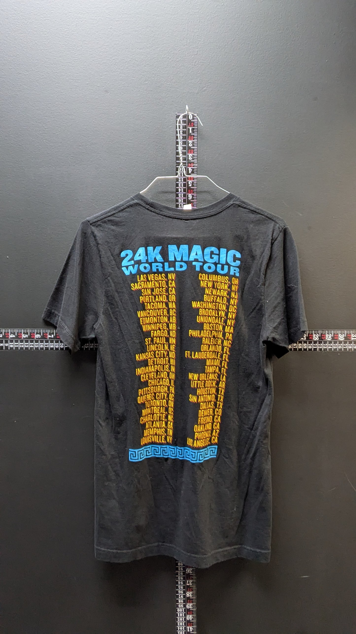 Bruno Mars 24K Magic World Tour Graphic Tee – Black Small