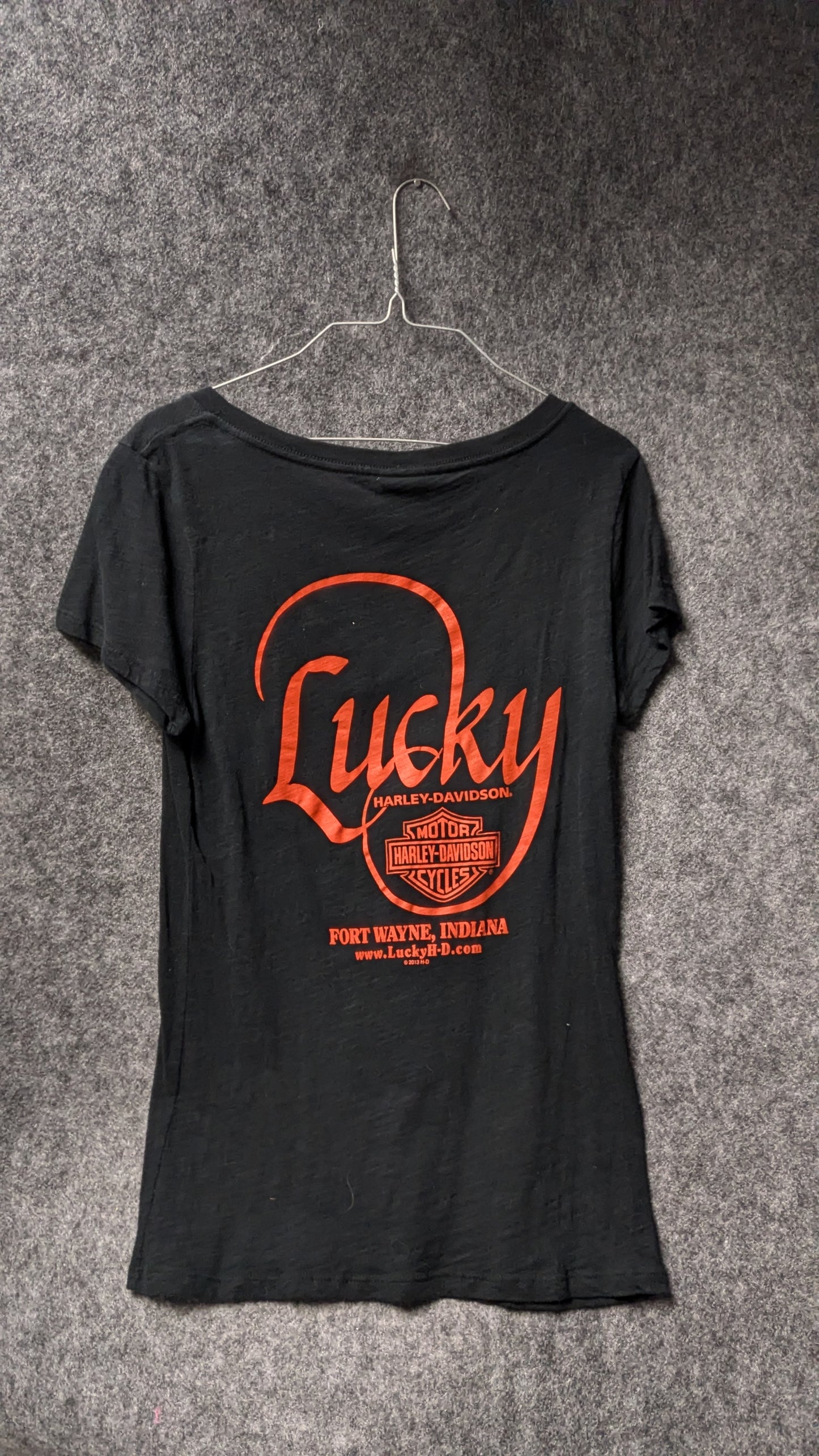 Harley-Davidson “I’m a Lucky Gal” Women’s V-Neck Tee – Lucky Harley-Davidson, Fort Wayne, IN