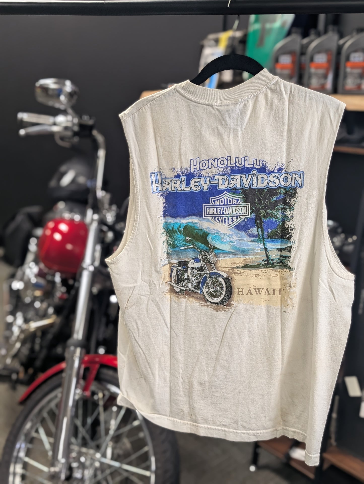Honolulu Harley Davidson Stratman Sleeveless Men's Large Tshirt