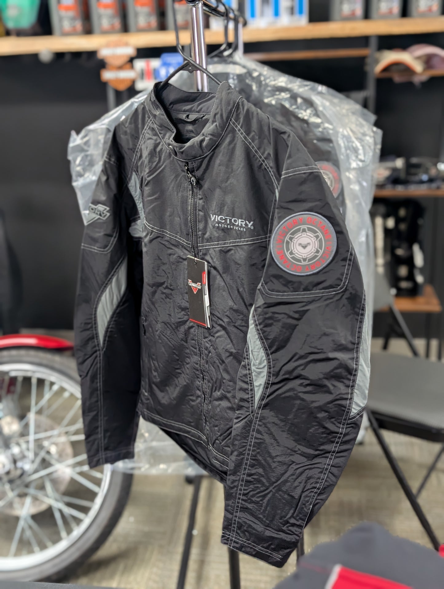 Victory Men's Jacket size medium - New old stock