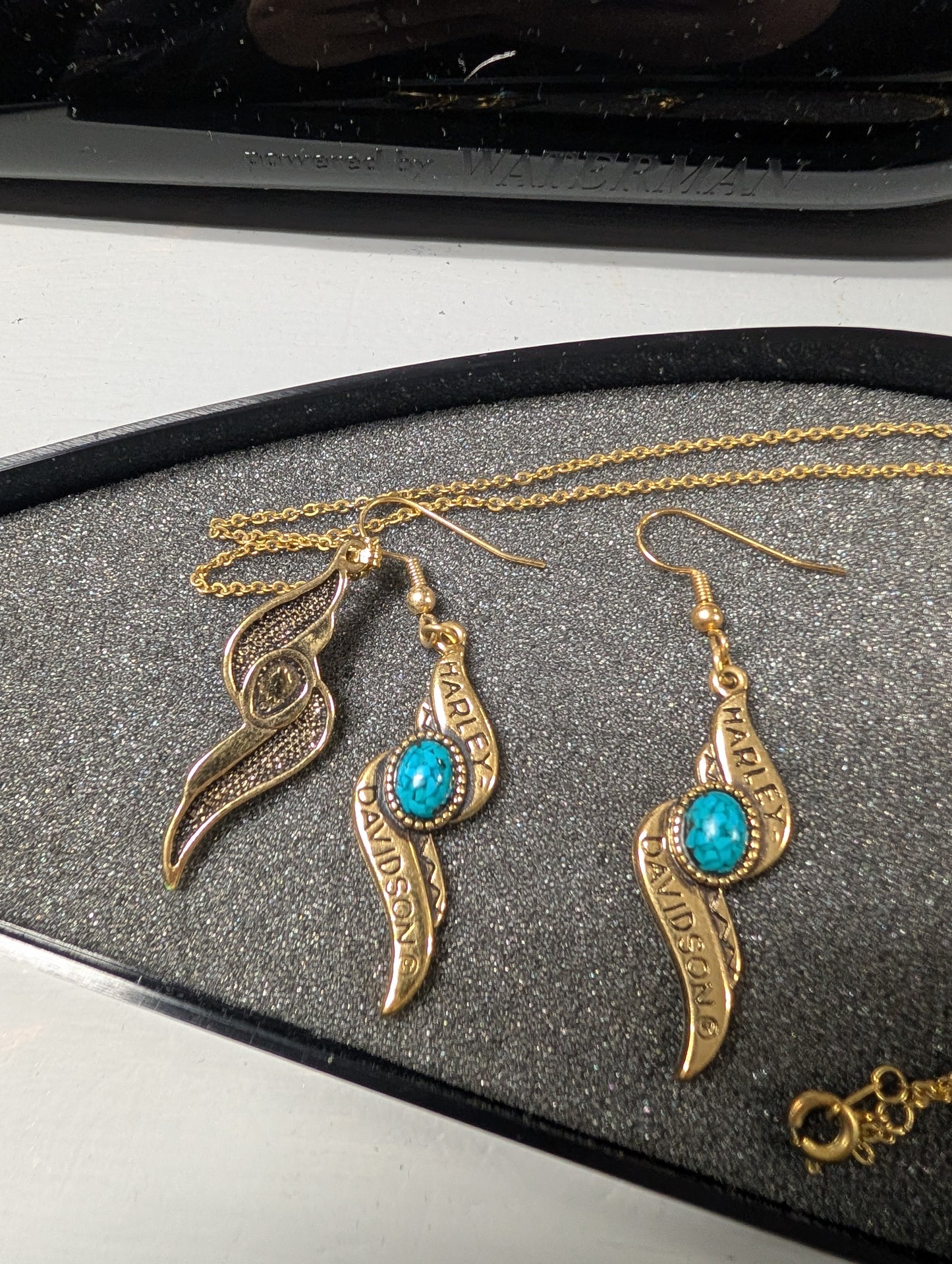 Vintage 1990s Turquoise jewelry set in unique box
