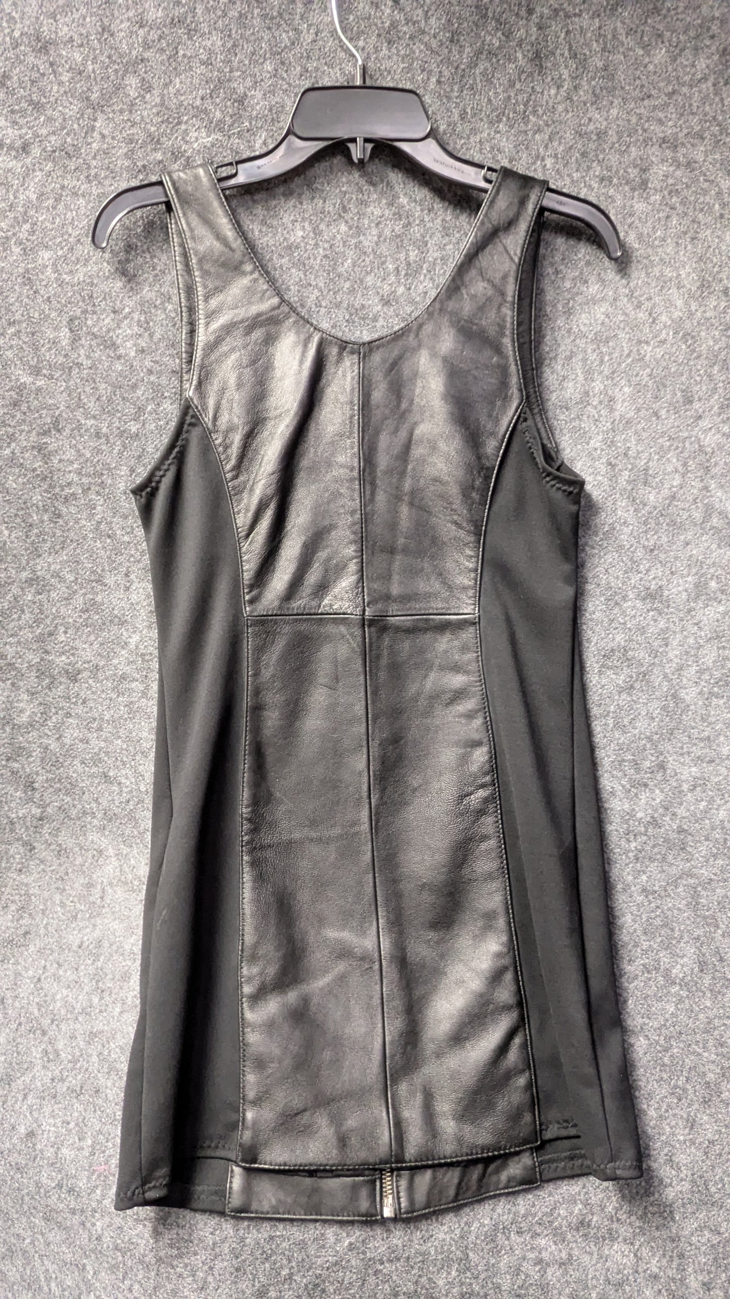 Women’s First Genuine Leather Zip-Front Tank – Size M