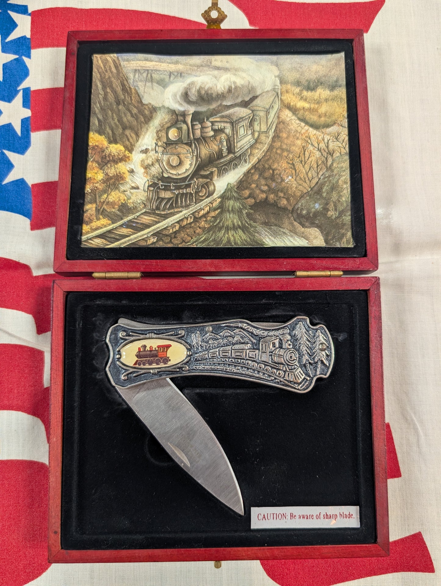 Train knife in wooden case