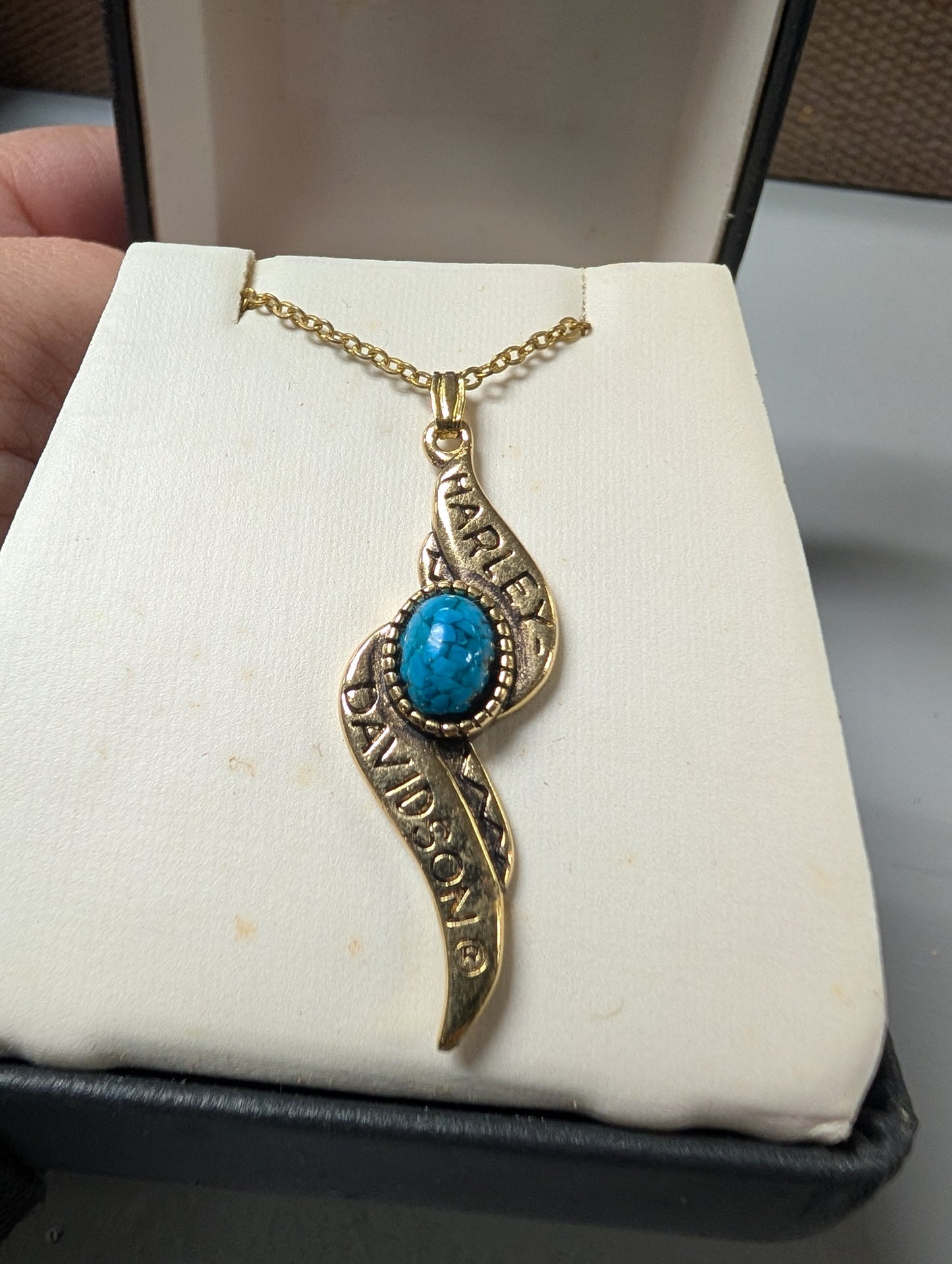 Vintage 1990s Turquoise jewelry set in unique box