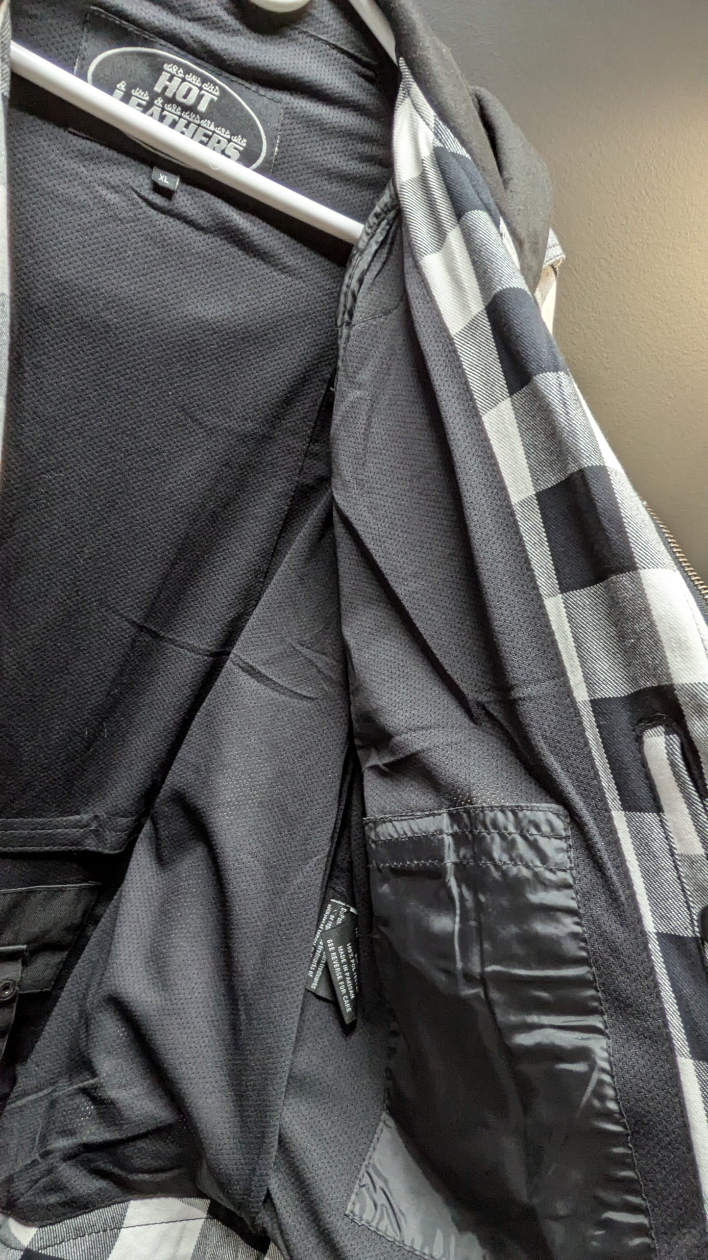 NEW! Flannel Armor Black Hood jacket -XL