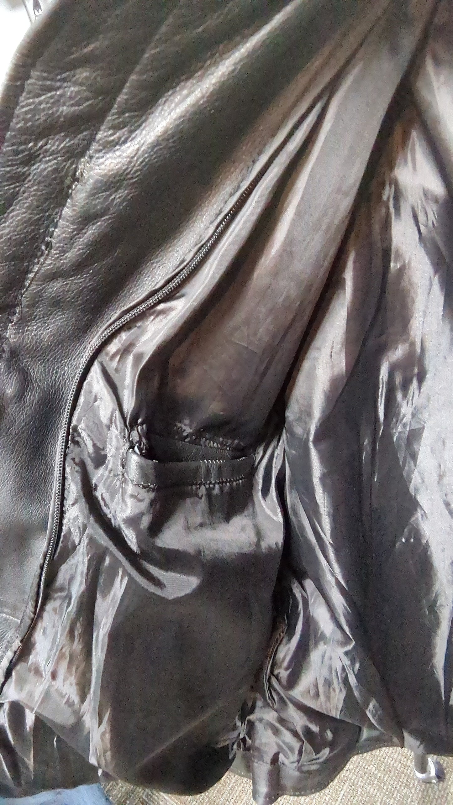 Vintage leather jacket (no liner)