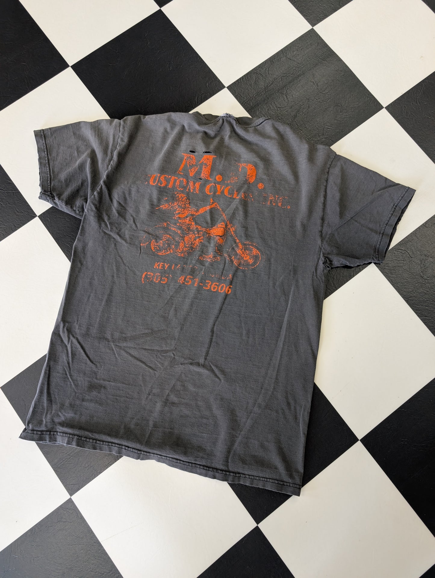 Vintage 3d emblem pocket tshirt size medium Md Custom Cycles Key Largo