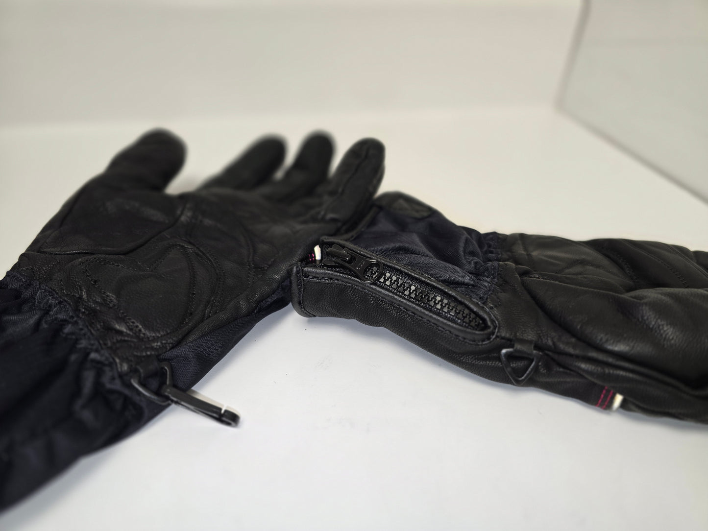 Harley Davidson Womens Reflective W/Elastic Wrist Zipper Gloves 97215-14VW