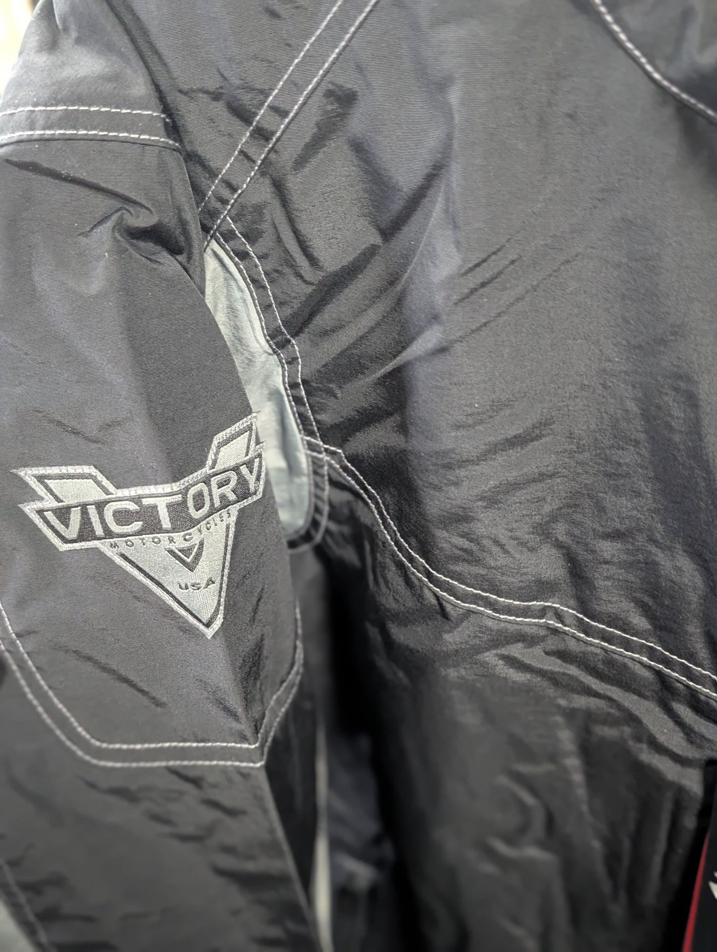 Victory Men's Jacket size medium - New old stock