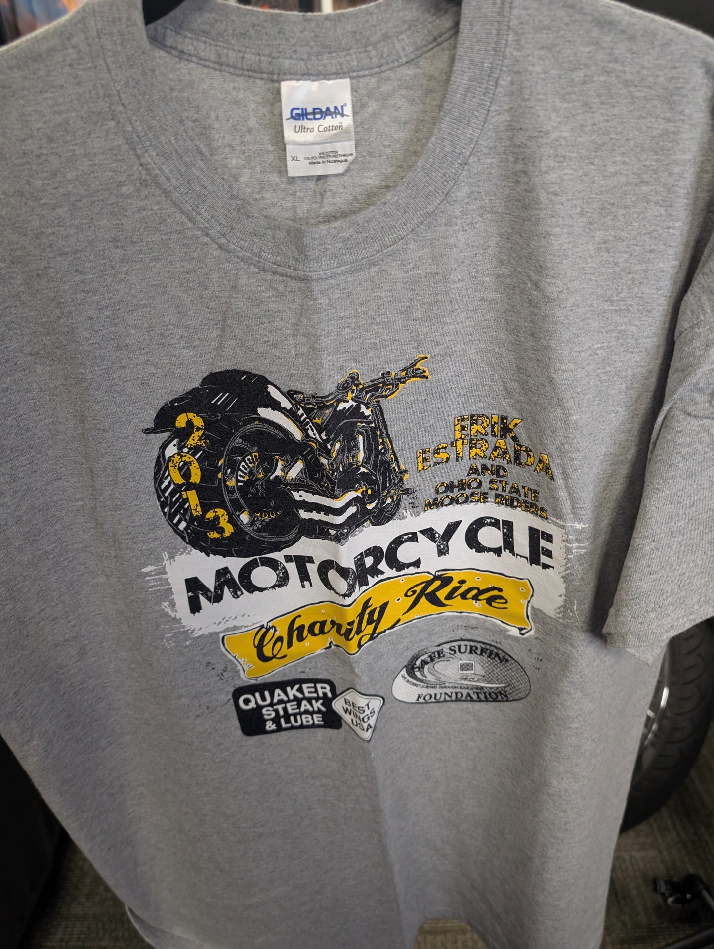 2013 Quaker Steak & Eric Estrada Motorcycle Tshirt XL
