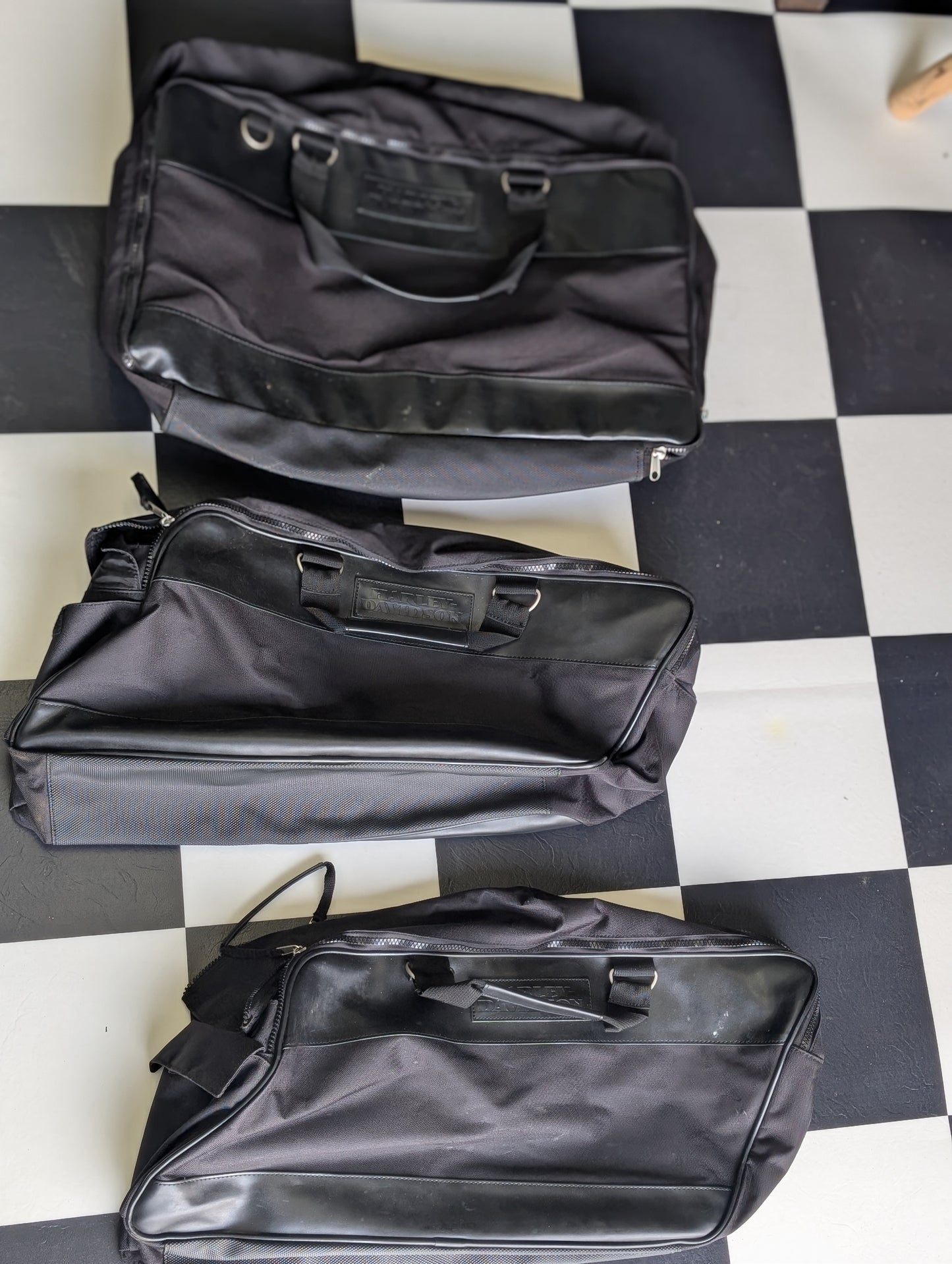 Saddlebag and tour pack luggage Harley Davidson