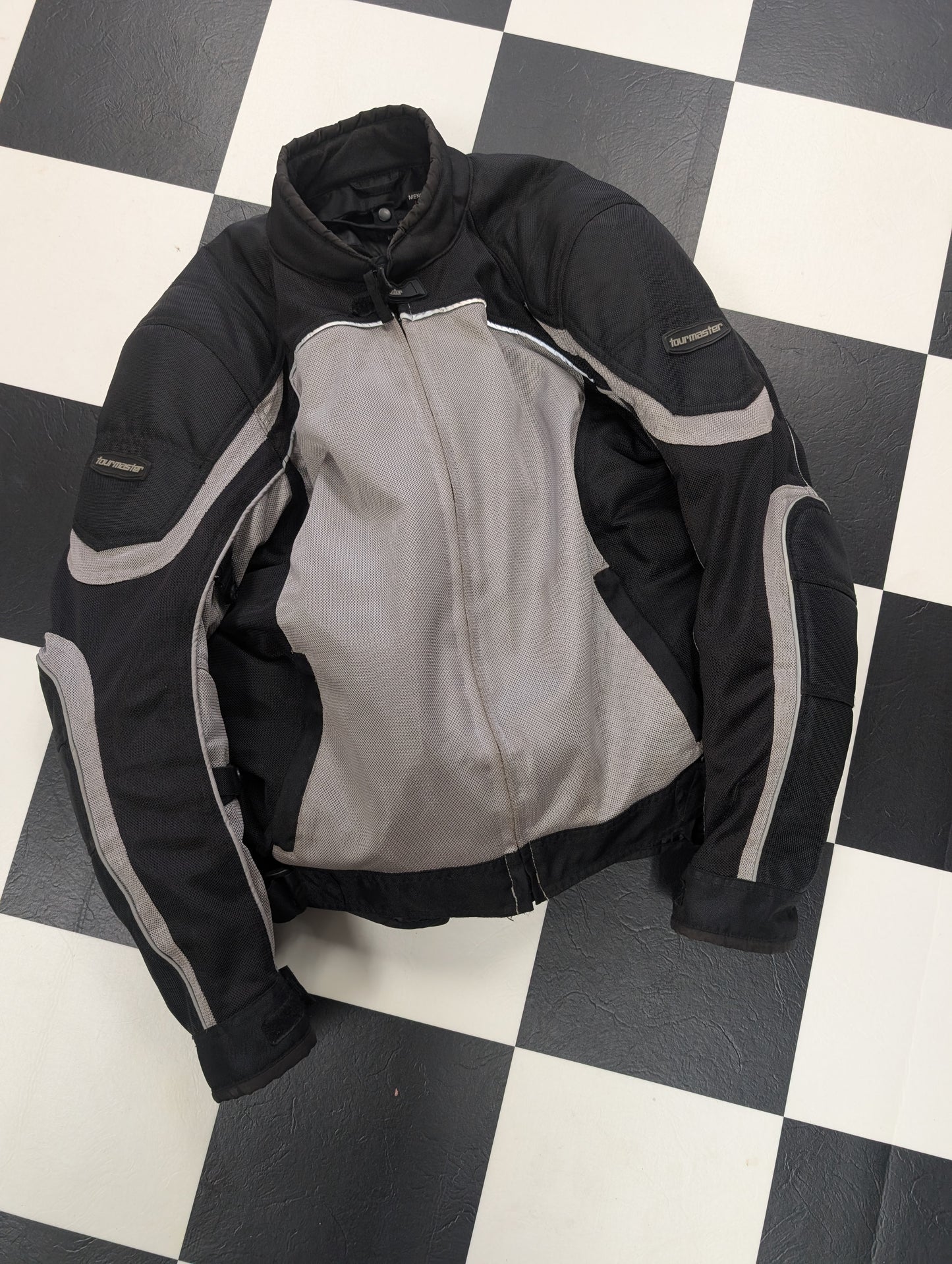 Tourmaster Size Large