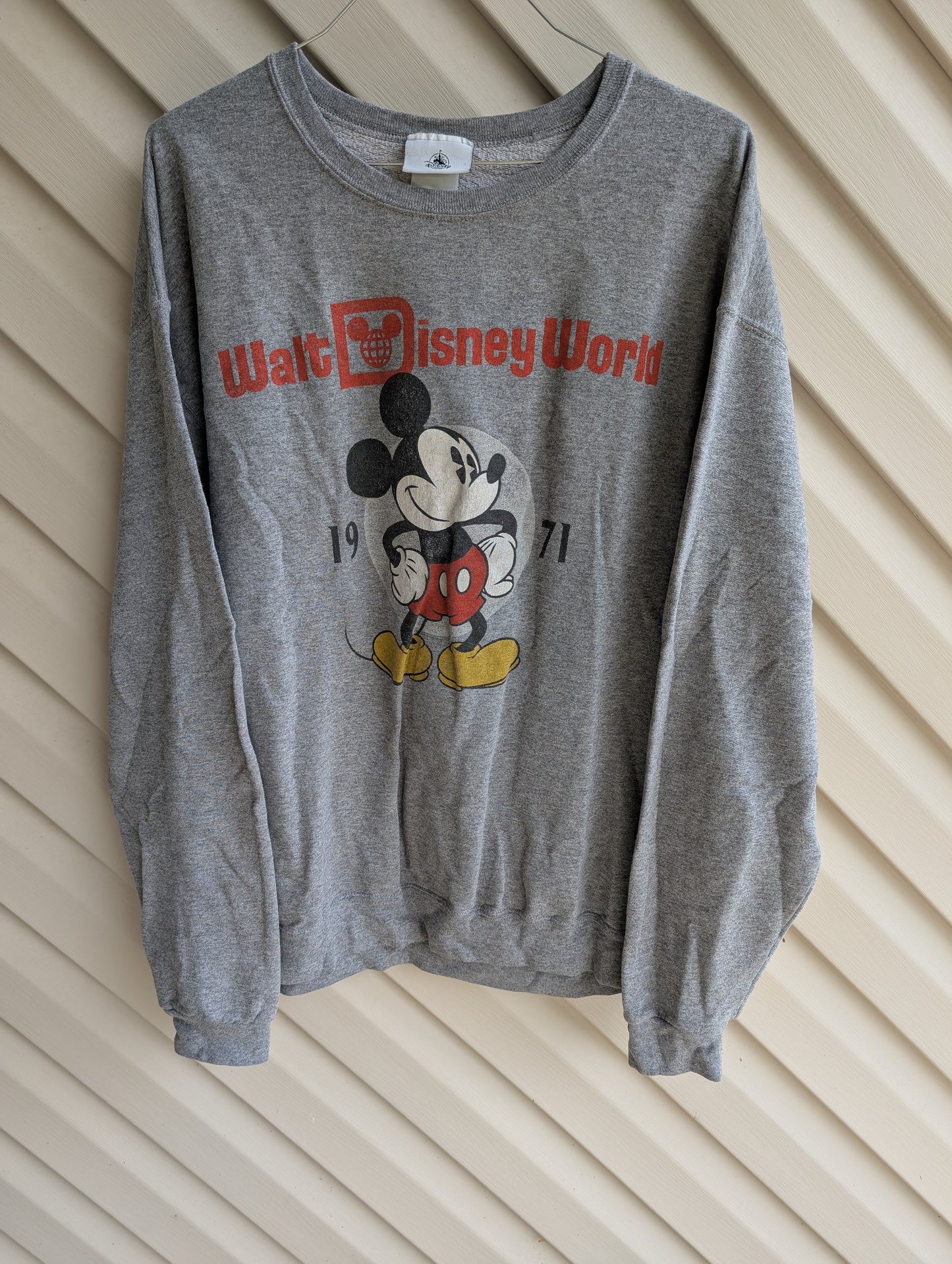 Walt Disney World 1971 size Large