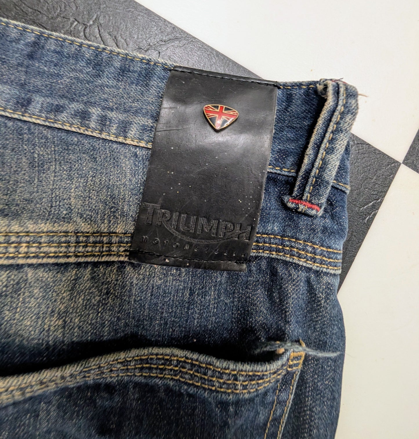 Triumph Hero Riding Jeans 38 x 36