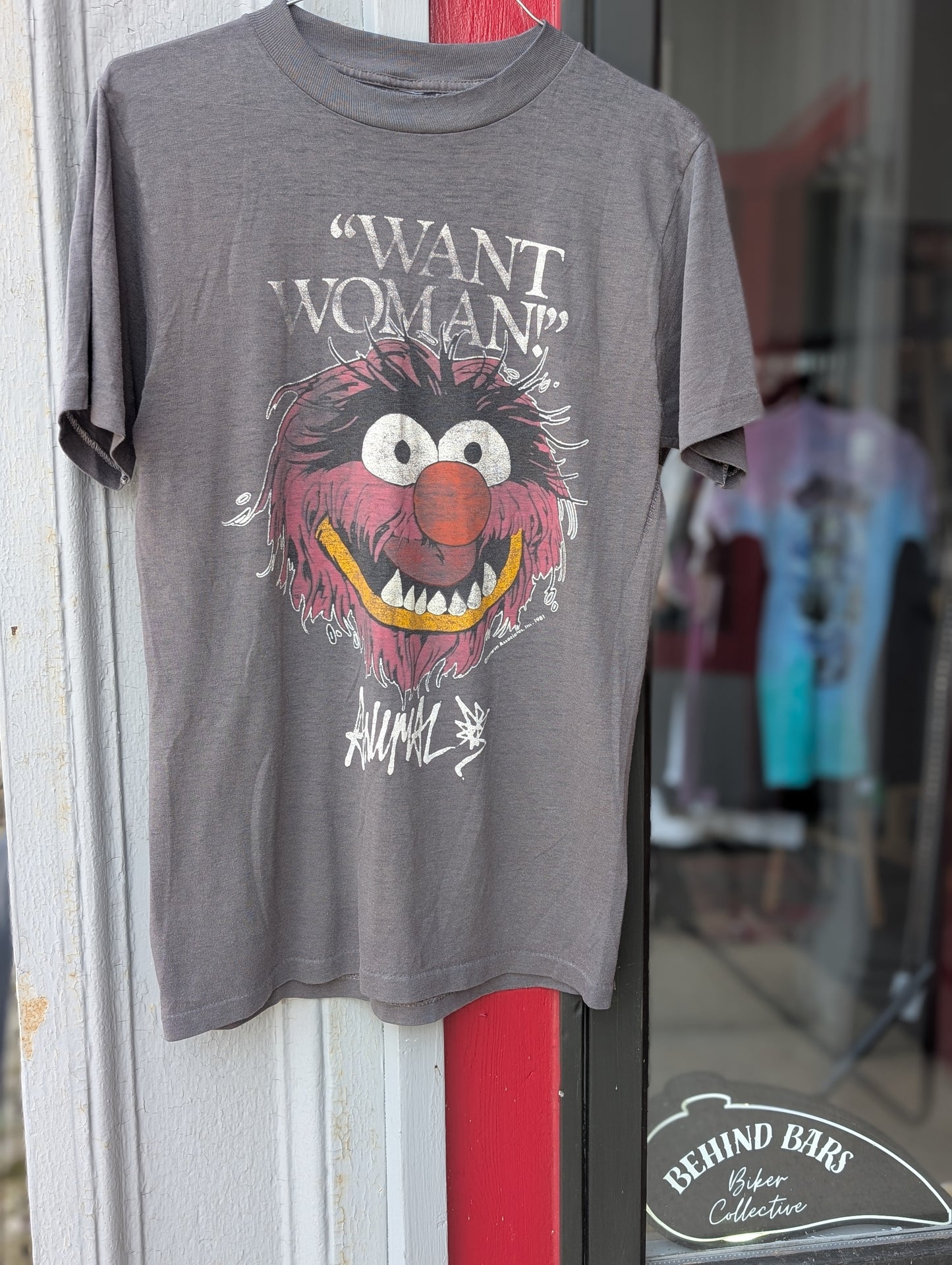 Vintage "Want Women" Animal tshirt Jim Henson, 1981