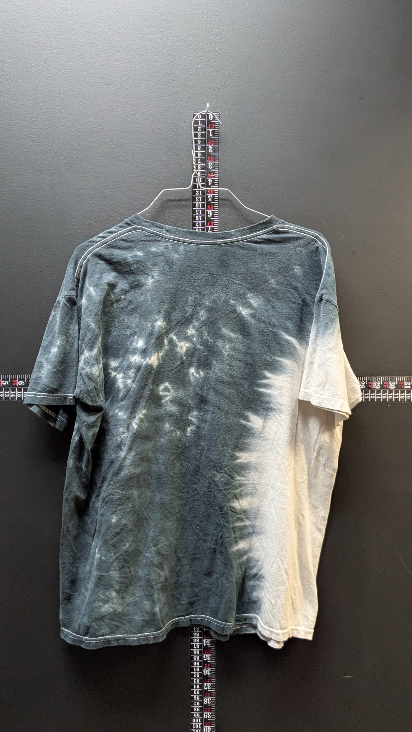 Pink Floyd "In Quadraphonic Sound" Graphic Tee – Black/White Tie-Dye – Size Medium