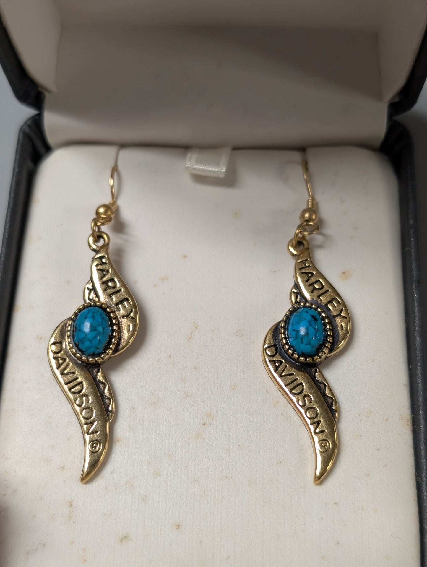 Vintage 1990s Turquoise jewelry set in unique box