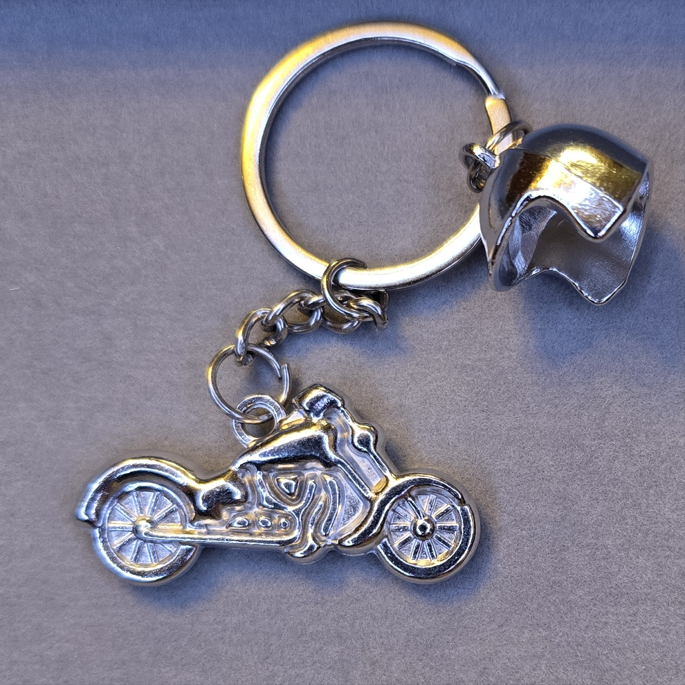 Motorcycle and helmet metal keychain 
