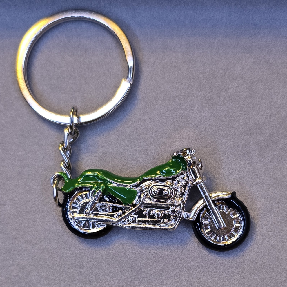 Metal green motorcycle keychain 