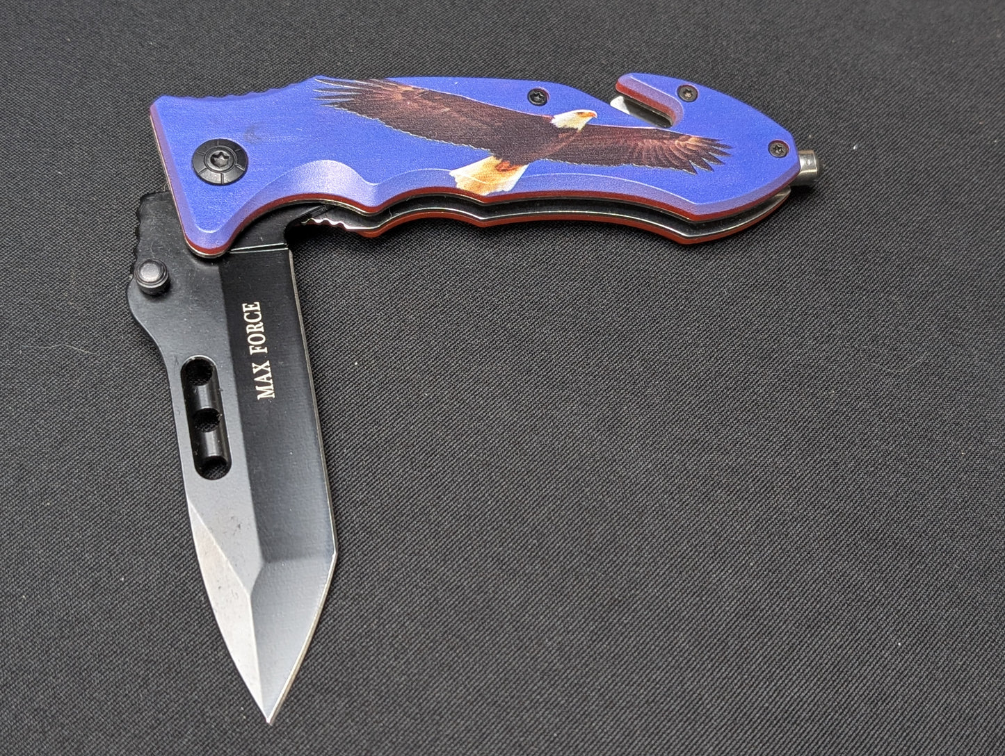 Eagle folding knife