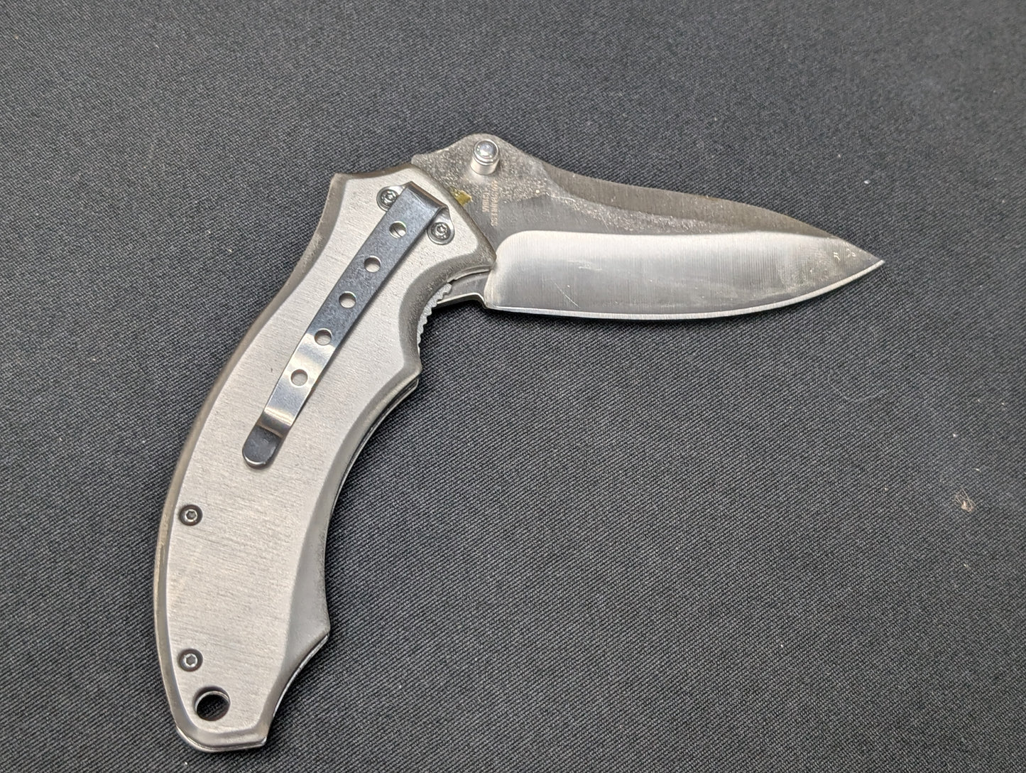 Eagle folding knife