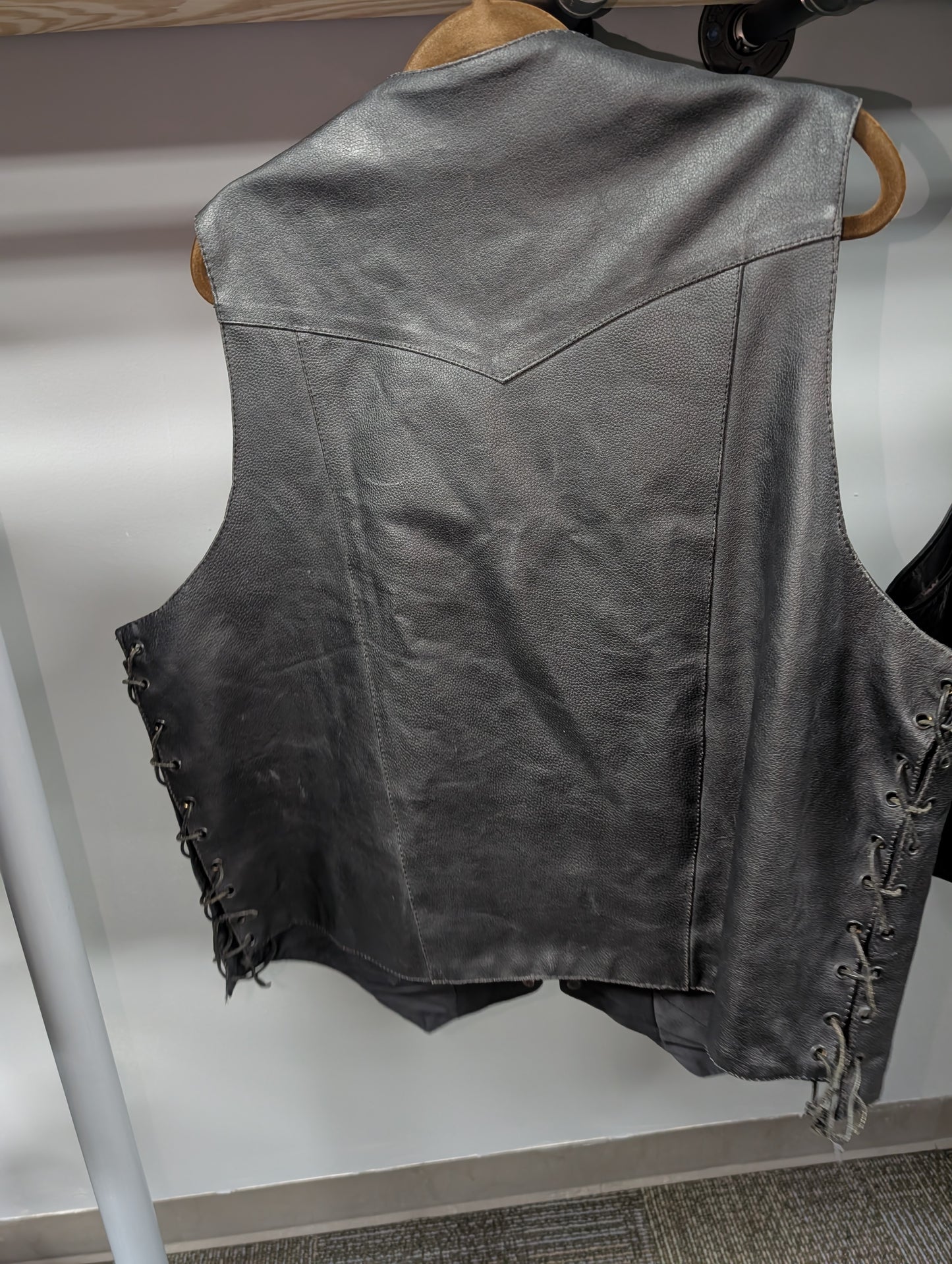 4x leather vest