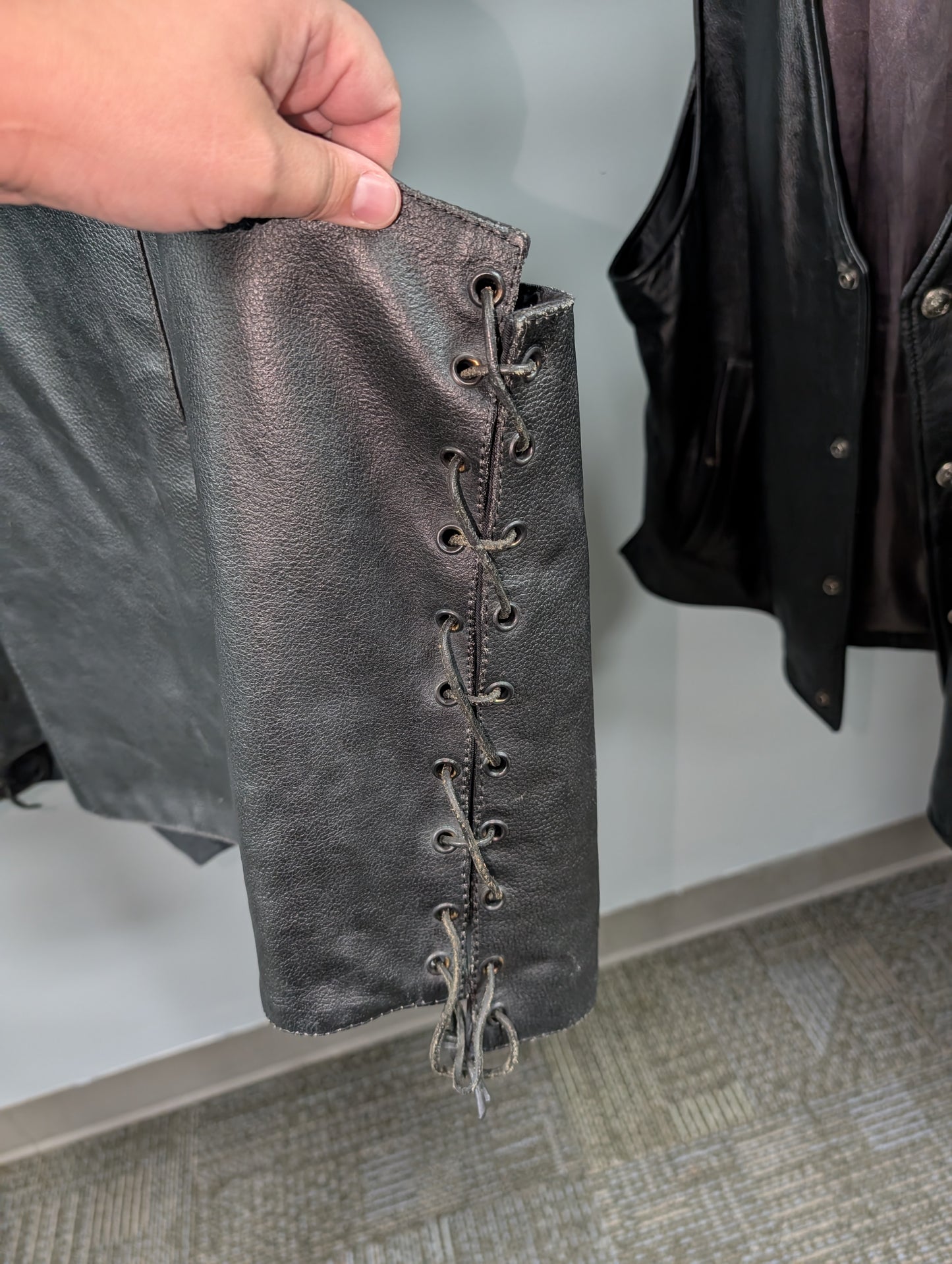 4x leather vest