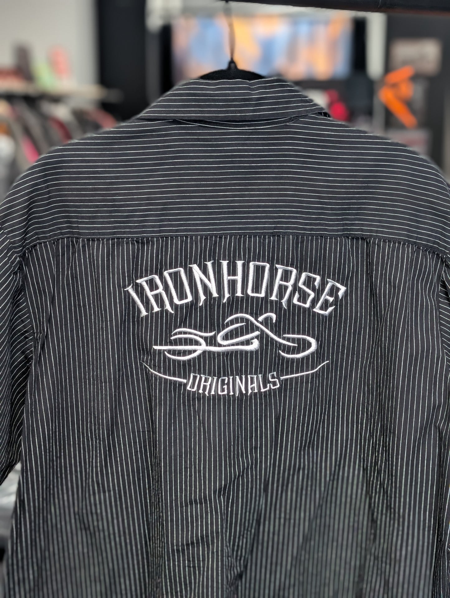 Iron Horse Button Up - Large (Victory)