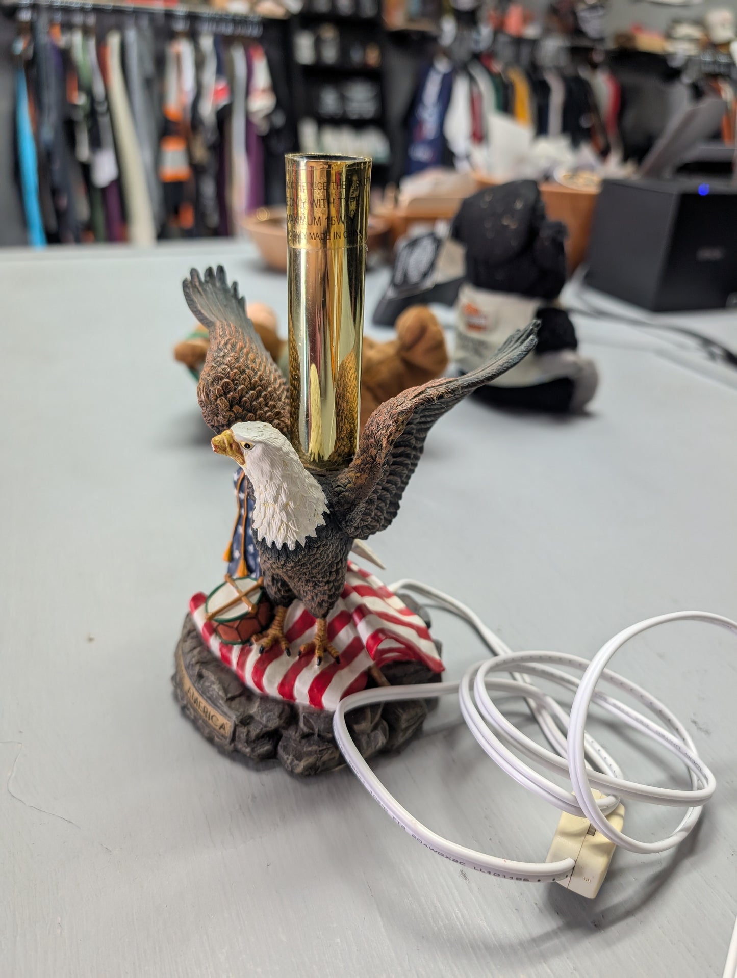 Eagle light