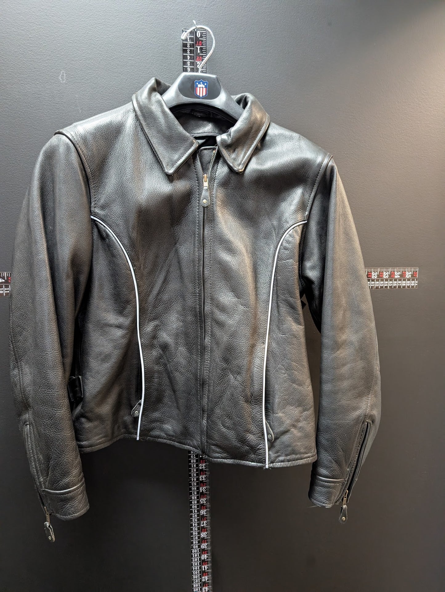 Women’s Black Leather Jacket Size XL Minimalist Moto Style Zip Front