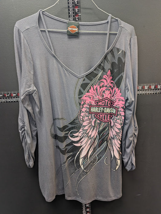 Harley-Davidson Women’s Gray 3/4 Sleeve V-Neck Studded Wing Graphic Top