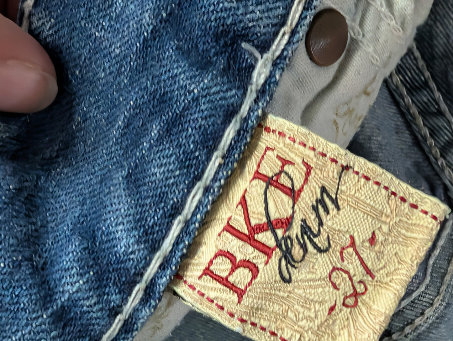 BKE Culture Bootcut Jeans – Medium Wash Distressed Denim (Women’s) 27