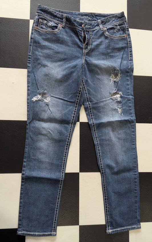 Maurices Women’s Distressed Skinny Jeans Medium Wash – Size 9/10