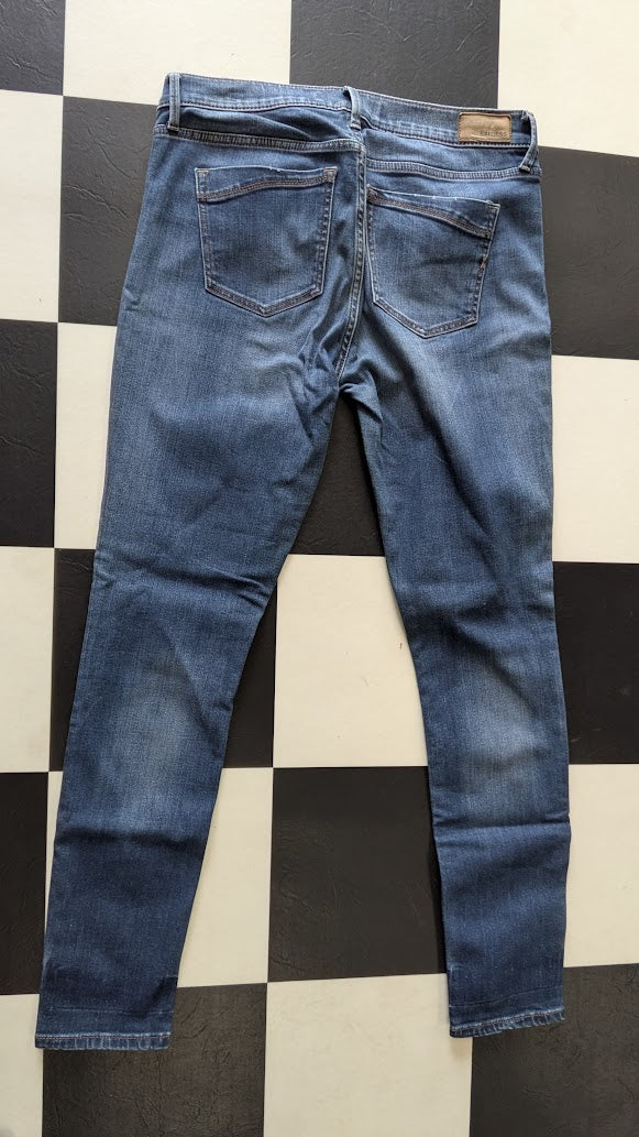 Express Mid Rise Legging Jeans