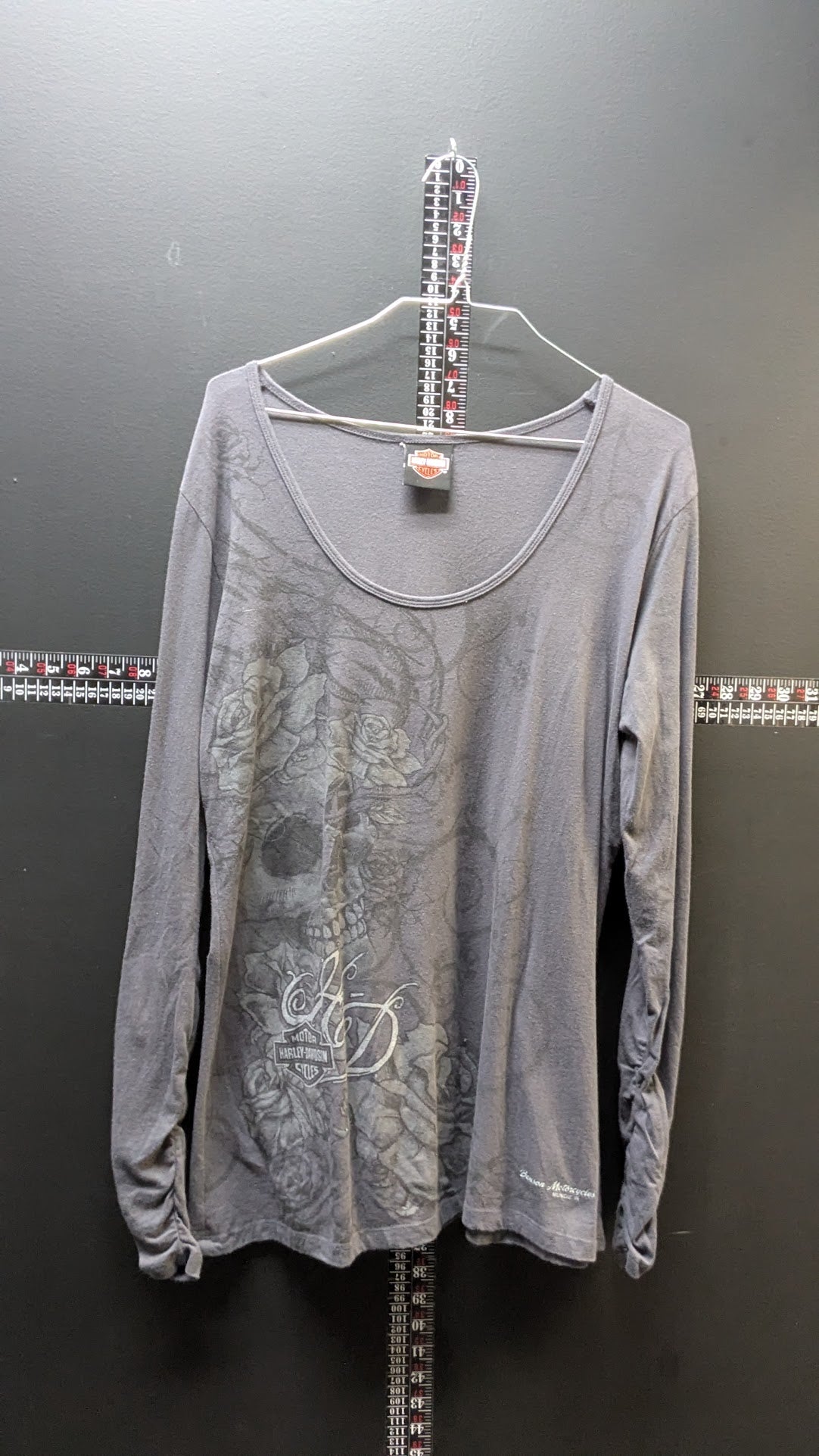 Harley-Davidson Skull & Roses Long Sleeve – Gray (Women’s Fit)