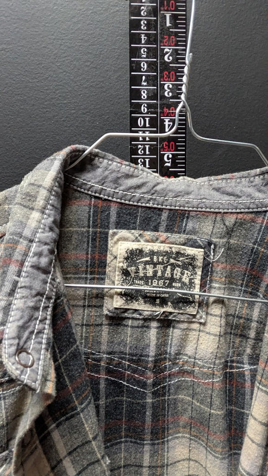 Vintage 1967 Plaid Western Button-Up – Slim Fit