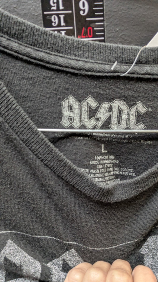 AC/DC “Highway to Hell” Graphic Band Tee – Black (Large)