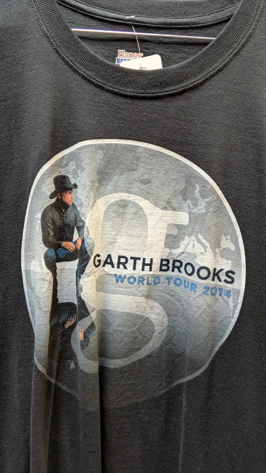 Garth Brooks World Tour 2014 Graphic Tee – Black (Large)